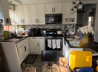 (Undisclosed Address), Yonkers, NY 10701