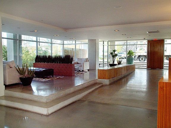 4th image of 210 Lee Barton Dr Unit 318