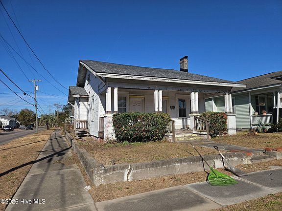 2nd image of 1601 Ann Street