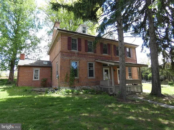 441 S Front St, Columbia, PA 17512
