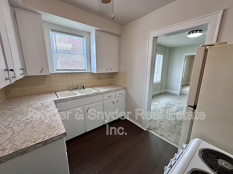 2052 16th St SW — Photo 9