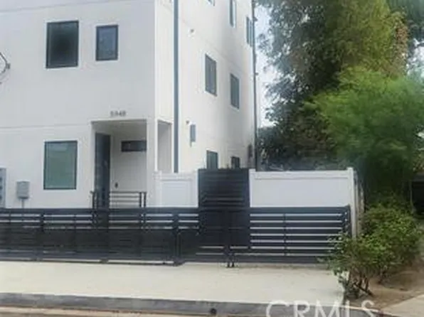 5948 Cantaloupe Ave, Van Nuys, CA 91401
