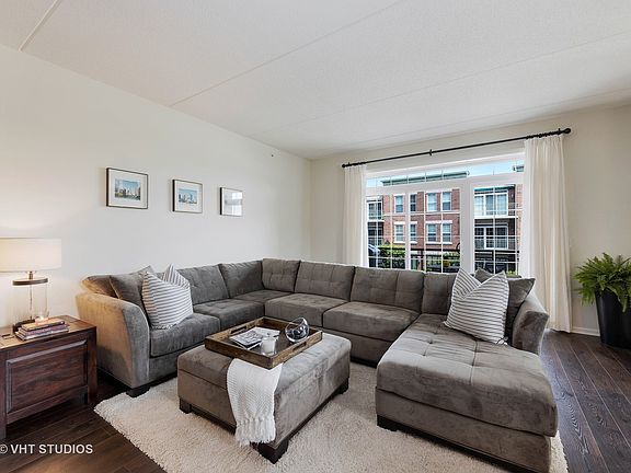 2nd image of 132 W Johnson St Unit 204