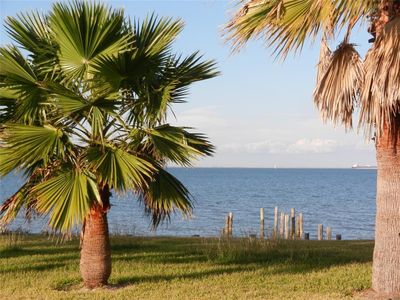 2477 Avenue A, San Leon, TX, 77539