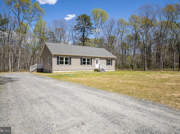 596 Main St, Cedarville, NJ 08311