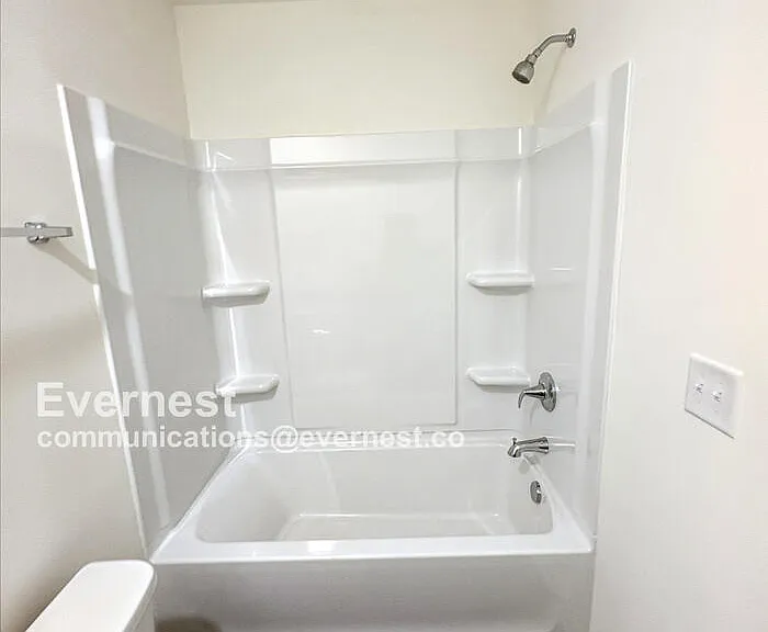 135 Flowering Cherry St — Photo 20