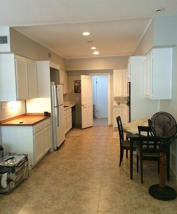 Large Kitchen includes all appliances