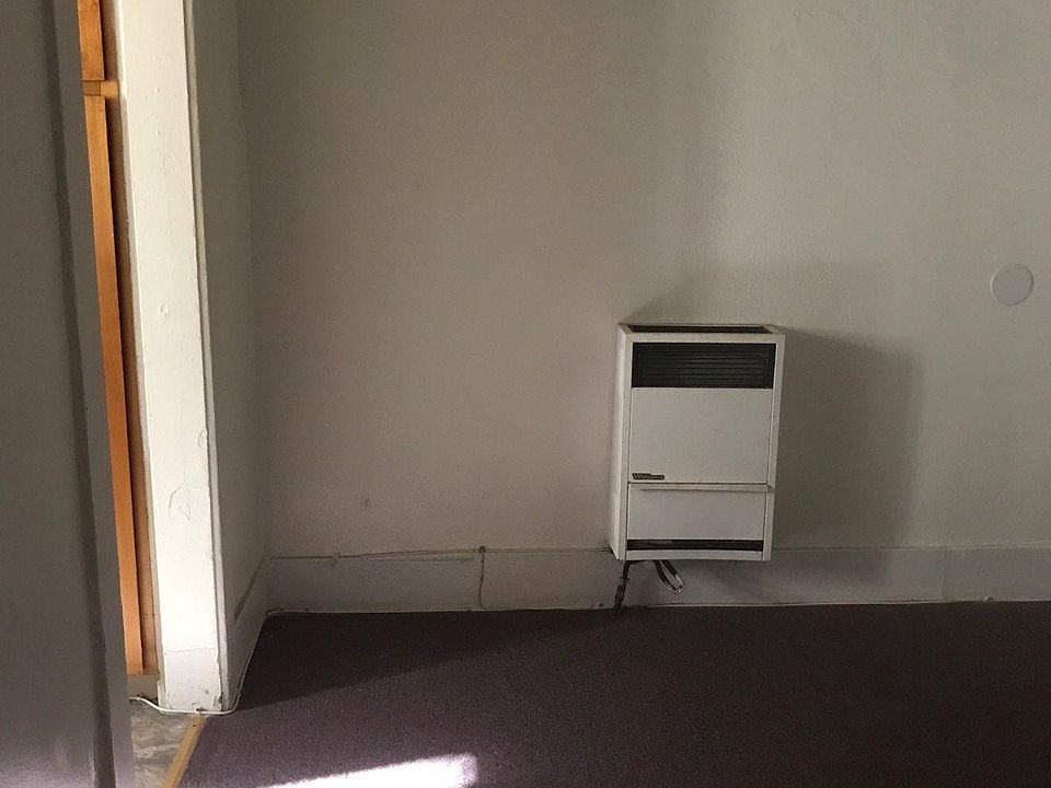 2nd image of 1760 Henderson Ave APT 3