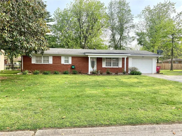 819 Harvard St, Sikeston, MO 63801