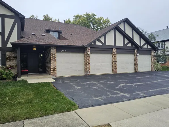6212 Lakepark Ln Unit A, Willowbrook, IL 60527