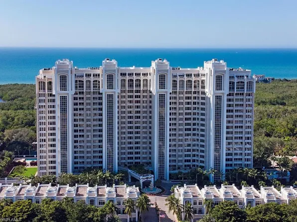 7117 Pelican Bay Blvd BLVD #1604, NAPLES, FL 34108