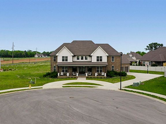 4th image of 3050 Compass Ct