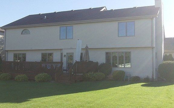 3rd image of 199 Barrington Ln