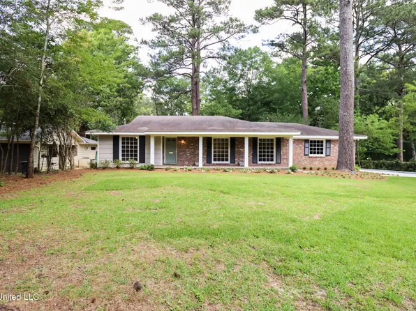 2208 Meadowbrook Rd, Jackson, MS 39211