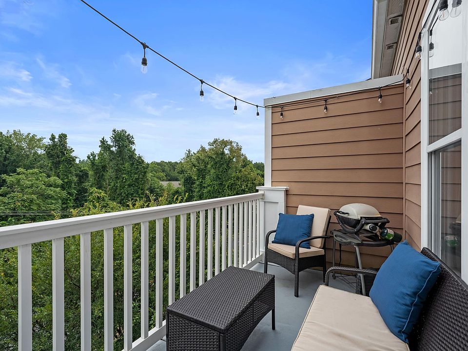 Private Balcony is ready for your to relax...