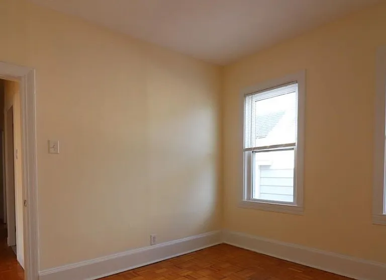 235 Parsons St #3 — Photo 9