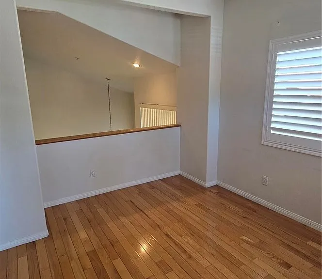 1520 Upland Hills Dr S — Photo 26