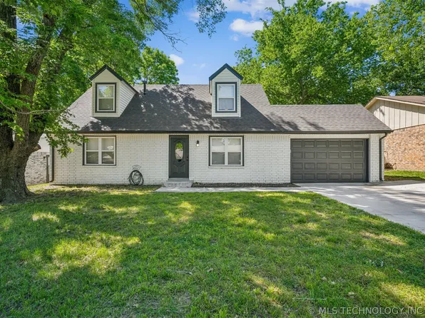 205 W Waco St, Broken Arrow, OK 74011