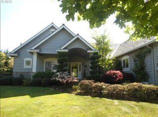 3368 Brookview Dr, Eugene, OR 97401