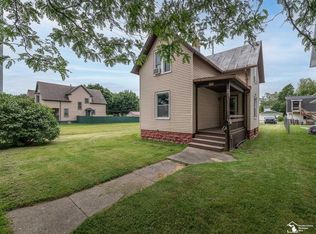 606 E 3rd St, Monroe, MI 48161