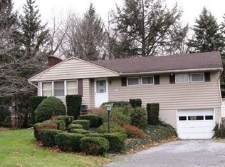 739 Avalon Rd, Altoona, PA 16601