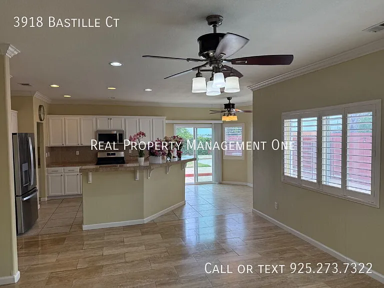 3918 Bastille Ct — Photo 12