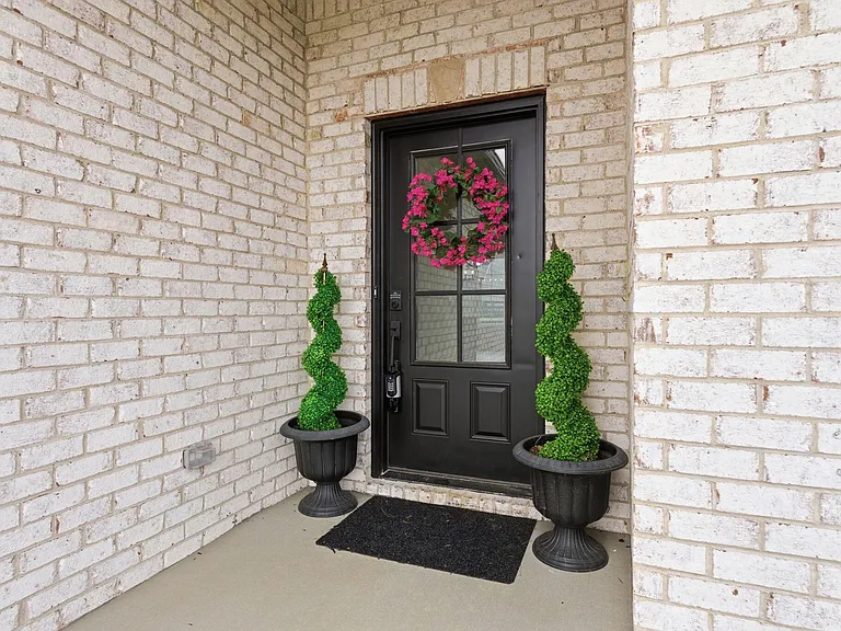 406 Cheyenne Ct — Photo 6