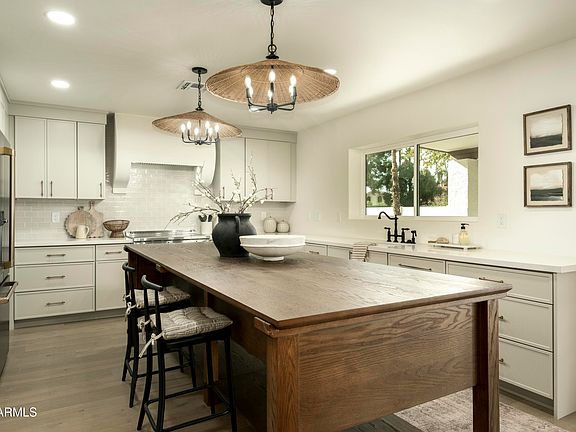 3rd image of 9862 E SAN SALVADOR Drive