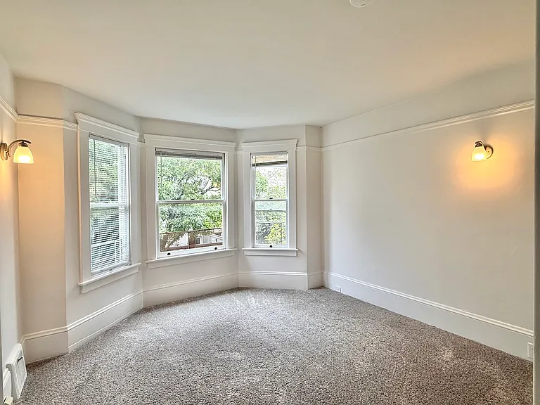 Right Bedroom