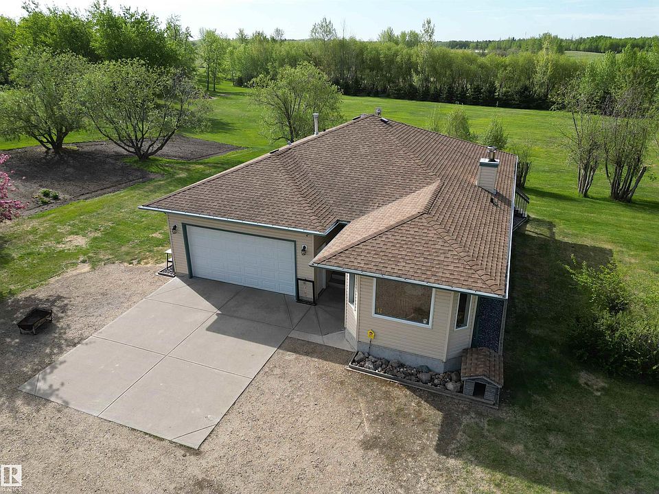 1st image of 474073 Range Rd #242