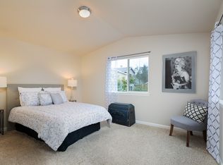 928 N 86th St, Seattle, WA 98103