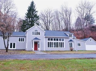 28 Mountain Rd, Wilton, CT 06897