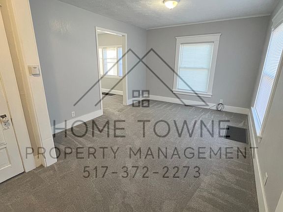 2nd image of 1321 Roosevelt Ave