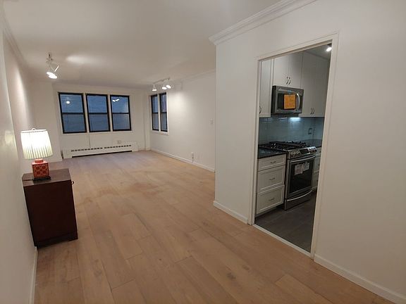 2nd image of 145 E 15th St APT 6G