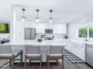 3932 Flower St, Ventura, CA 93003