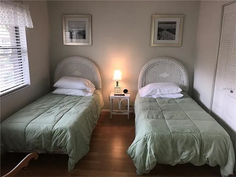 2 bed, 930 sqft, $1,600 — Photo 4