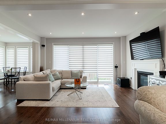 5th image of 40 Frederick Pearson St