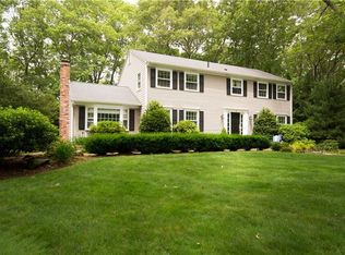 5 Limerock Dr, East Greenwich, RI 02818