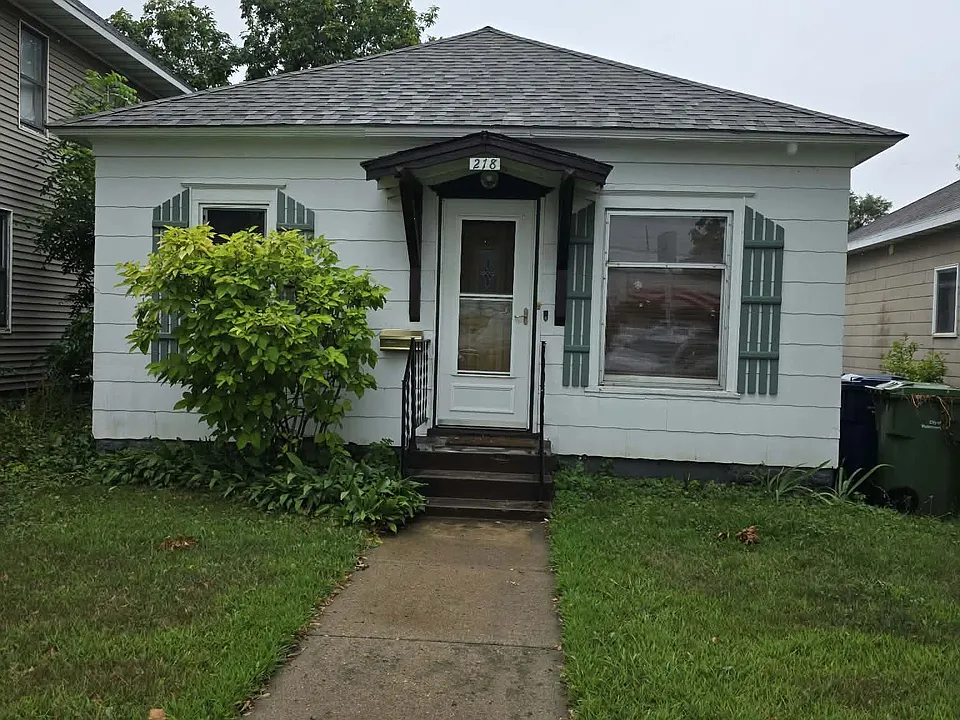 218 W Kemp Ave