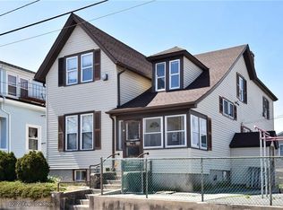 112 Metcalf St, Providence, RI 02904