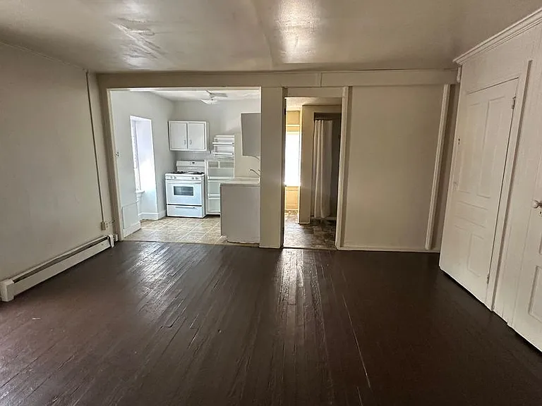 22 N Hartley St — Photo 3