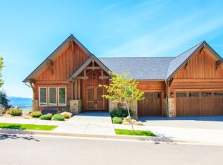 1078 Fawnhills Cir, Medford, OR 97504