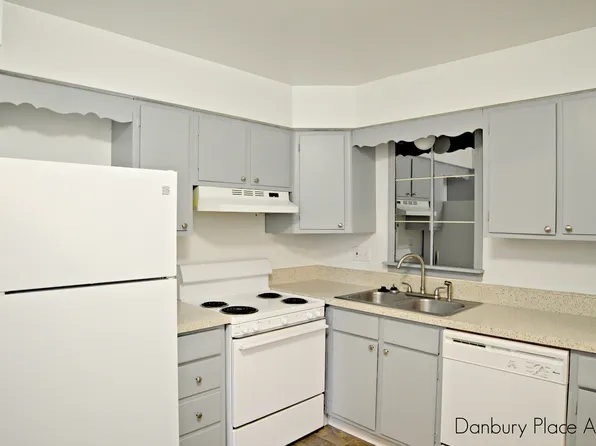 2870 Marshall Ave SE, Grand Rapids, MI 49508