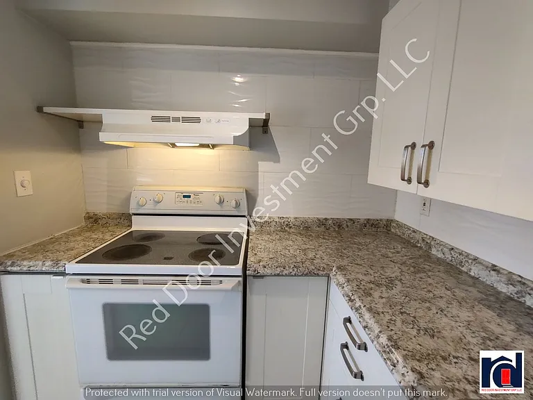706 W Dixie Ave #2 — Photo 7