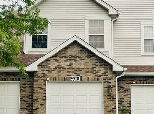 2910 Stockton Ct, Naperville, IL 60564
