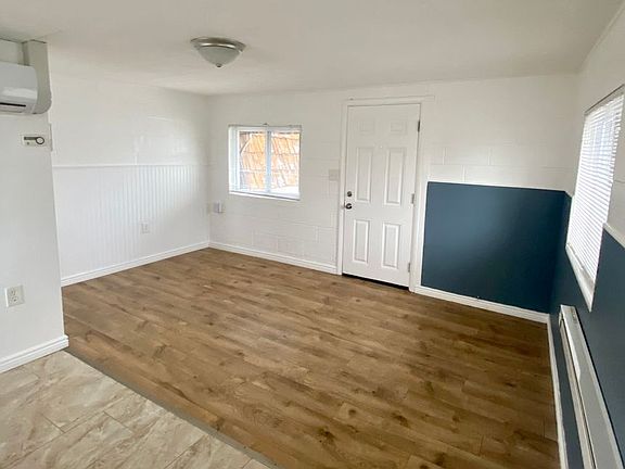 3rd image of 365 E Vine St #4A