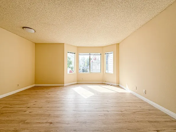 1040 San Rafael Ave APT 208, Glendale, CA 91202