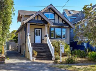 1512 Brooke St, Victoria, BC V8S 1M5