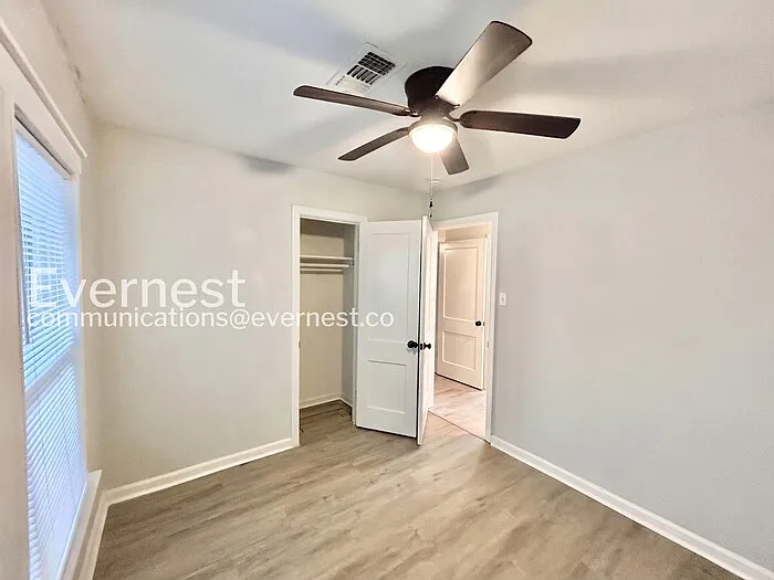 4328 Waits Ave — Photo 13