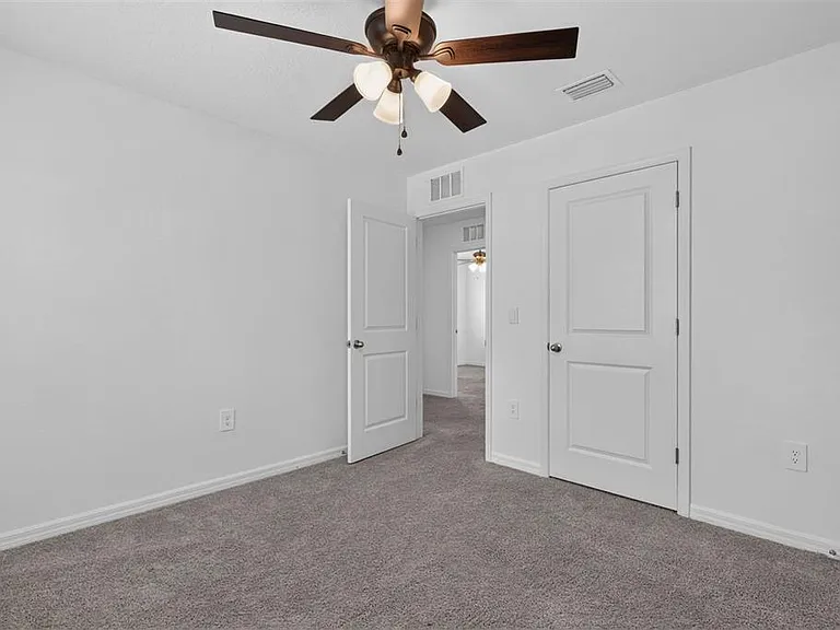 5122 SW 49th Ln — Photo 29
